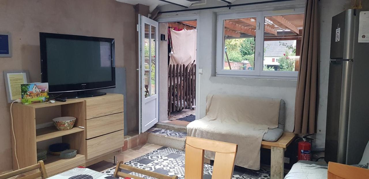 T4 climatisé à 20 mn de Disney et 50 de Paris dans jolie maison briarde Mortcerf Exterior foto